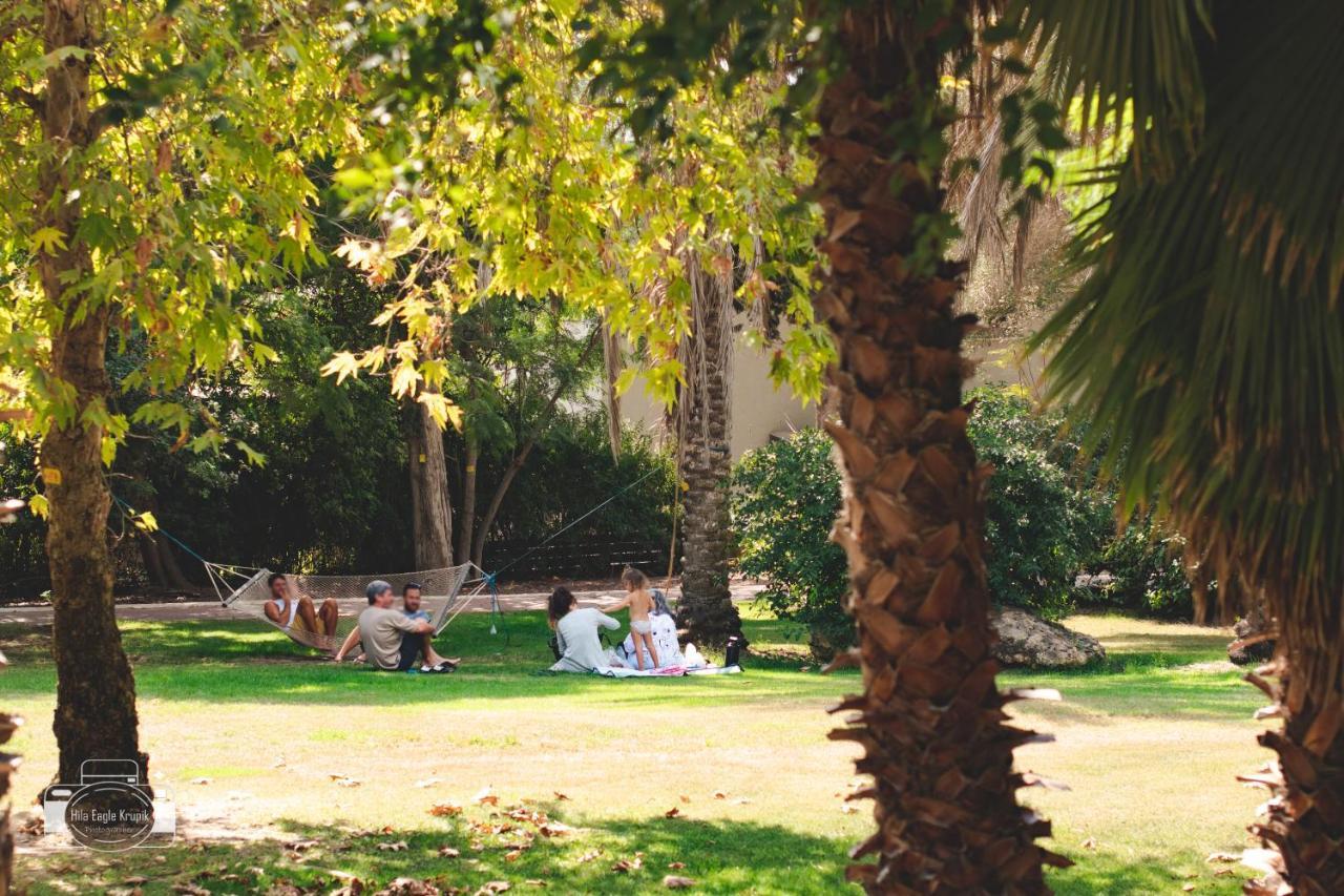 Eden Inn Zikhron Ya'akov Εξωτερικό φωτογραφία