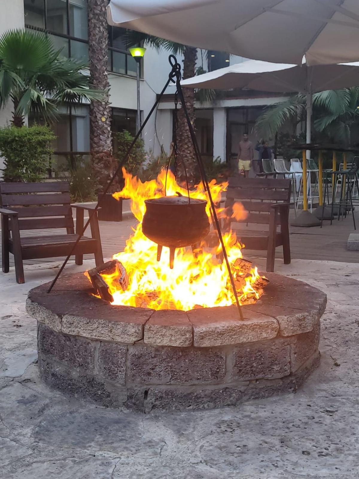 Eden Inn Zikhron Ya'akov Εξωτερικό φωτογραφία